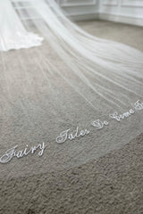 Fairy Yazı Nakışlı Özel Tasarım Uzun Hayal Tül Duvak - Mediha Cambaz Bridal