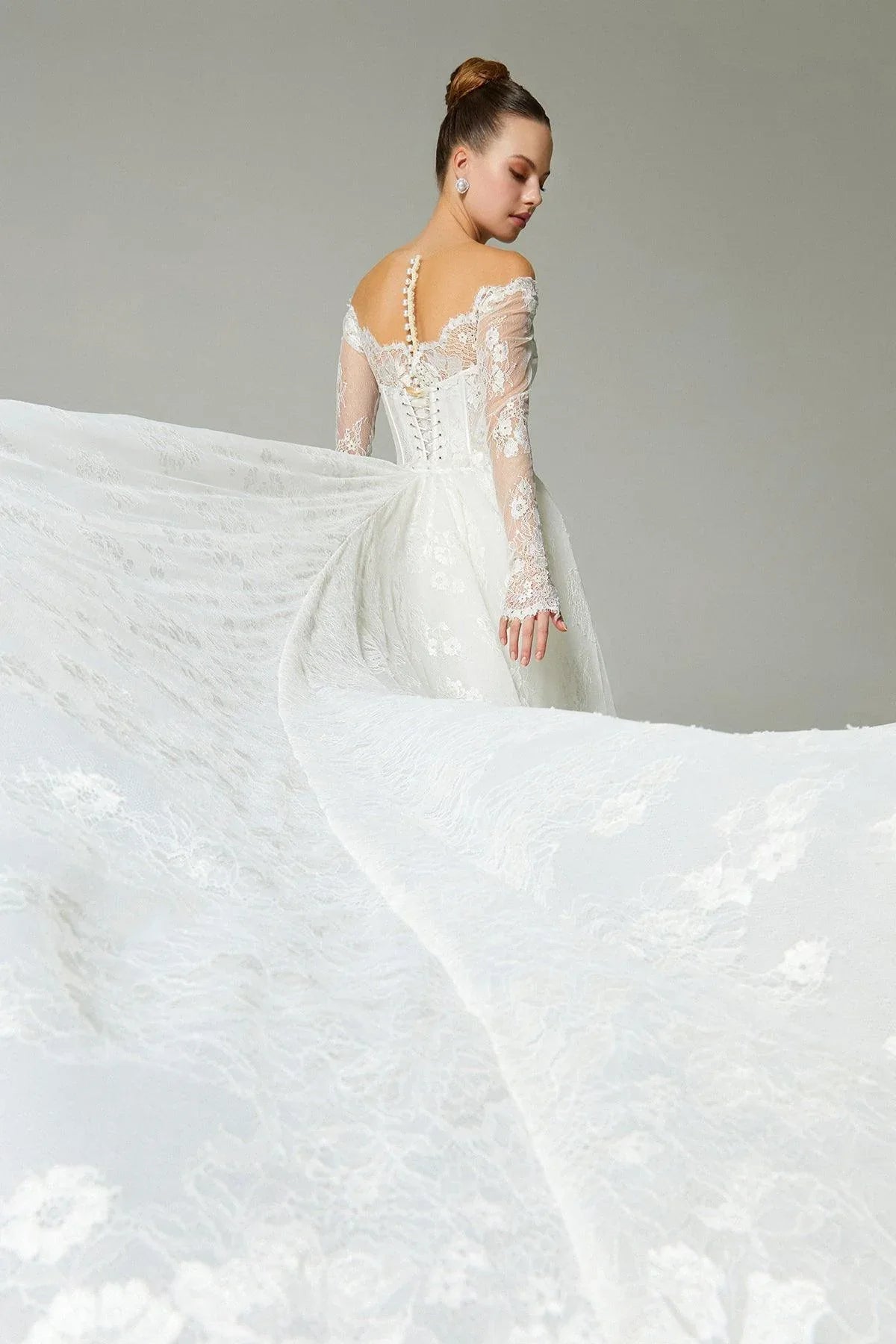Fauna Fransız Dantelli İki Parça Balık Gelinlik - Mediha Cambaz Bridal