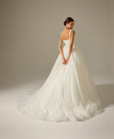 Fla Işıltılı Kare Yaka Prenses Model Gelinlik - Mediha Cambaz Bridal