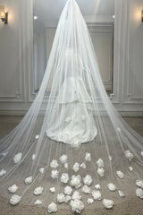 Florya - Üç Boyutlu Çiçekli İpek Tül Büzgülü ve Taraklı Duvak - Mediha Cambaz Bridal