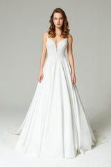 Frida Etek Uçları Dantel İşlemeli A Kesim Gelinlik - Mediha Cambaz Bridal