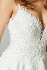 Frida Etek Uçları Dantel İşlemeli A Kesim Gelinlik - Mediha Cambaz Bridal