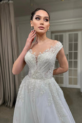 Gattie V Yaka Dantel Drapeli A Kesim Gelinlik - Mediha Cambaz Bridal