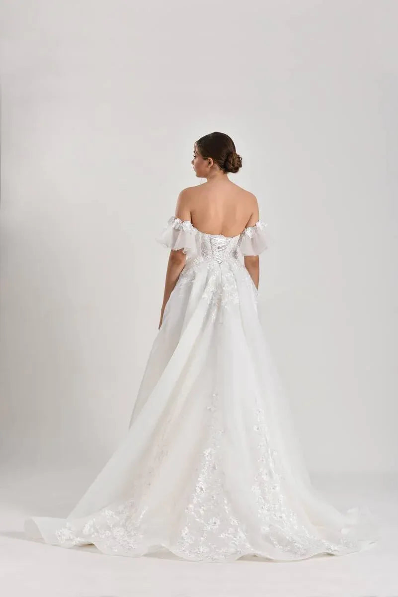 Glam Organze Üç Boyut Dantel A Kesim Gelinlik - Mediha Cambaz Bridal