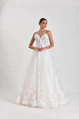 Glam Sky Üç Boyut Dantelli A Kesim Gelinlik - Mediha Cambaz Bridal