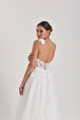 Glam Sky Üç Boyut Dantelli A Kesim Gelinlik - Mediha Cambaz Bridal