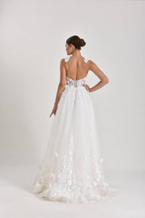 Glam Sky Üç Boyut Dantelli A Kesim Gelinlik - Mediha Cambaz Bridal