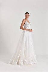 Glam Sky Üç Boyut Dantelli A Kesim Gelinlik - Mediha Cambaz Bridal