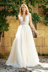 Grey Trim Şeritli V Yaka A Kesim Gelinlik - Mediha Cambaz Bridal