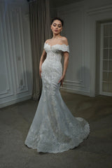 Harriet Dantelli Madonna Yaka Balık Gelinlik - Mediha Cambaz Bridal