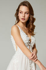 Hector Üç Boyutlu Çiçekli A Kesim Gelinlik - Mediha Cambaz Bridal