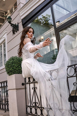 Hila Kalp Yaka İpek Tül Korsajlı A Kesim Gelinlik - Mediha Cambaz Bridal