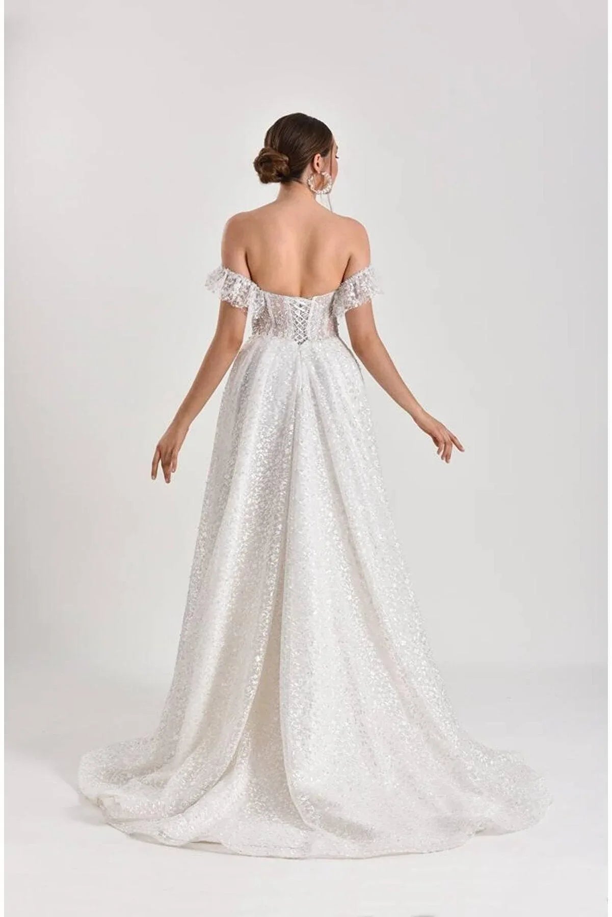 Isabel Çiçekli Dantel A Kesim Gelinlik - Mediha Cambaz Bridal