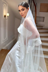 Joelin Kırık Beyaz Kenar Ucu Dantelli Uzun Kloş Duvak - Mediha Cambaz Bridal