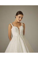 Karla Taş İşlemeli Prenses Model Gelinlik - Mediha Cambaz Bridal