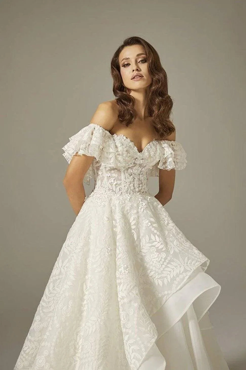 Kelly Fırfırlı Kol Vintage A Kesim Gelinlik - Mediha Cambaz Bridal