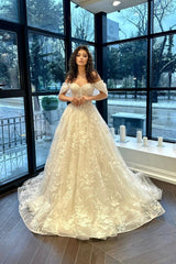 Kenzie Organze M Yaka A Kesim Gelinlik - Mediha Cambaz Bridal