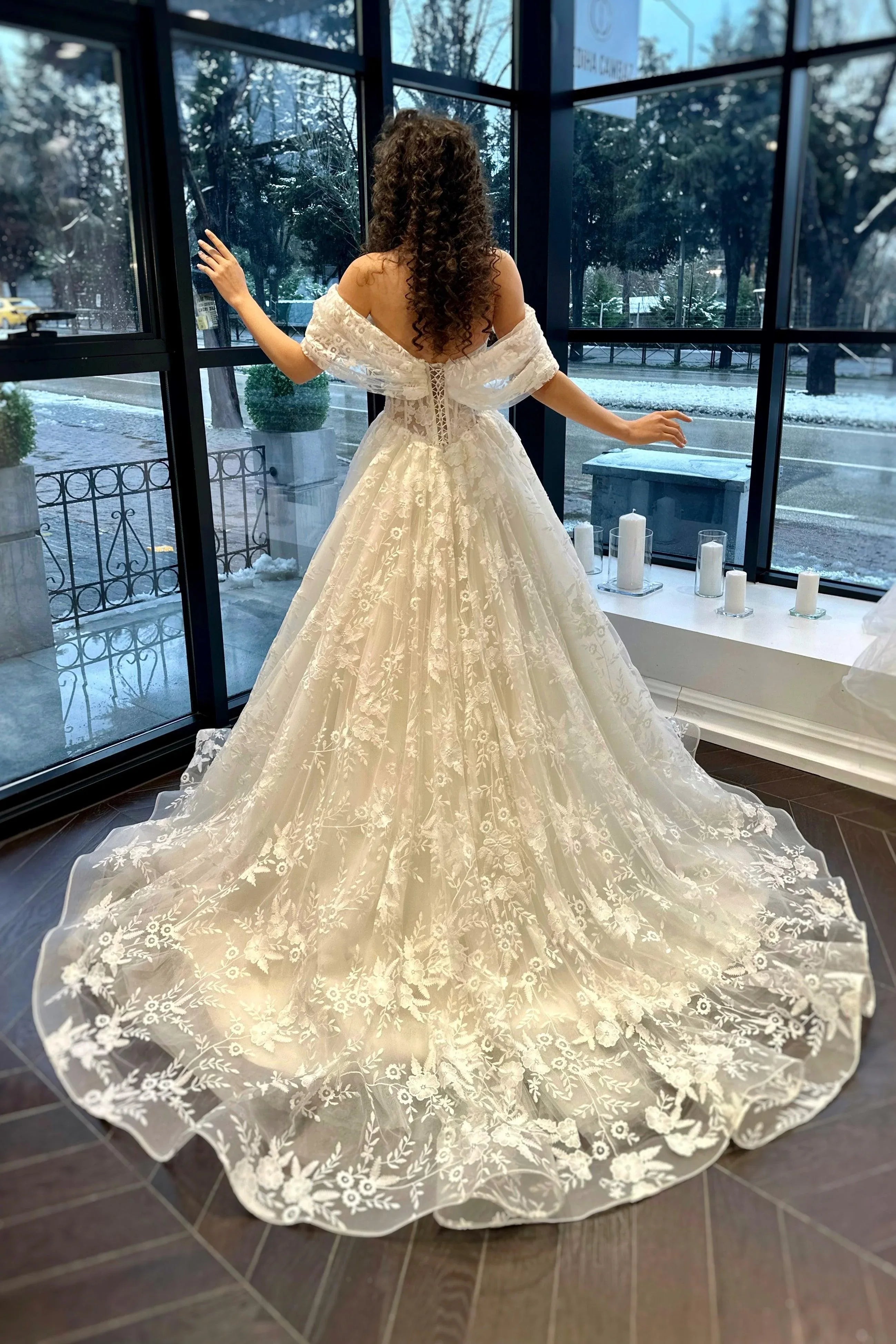 Kenzie Organze M Yaka A Kesim Gelinlik - Mediha Cambaz Bridal