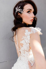 Klara Üç Boyutlu Dantel A Kesim Gelinlik - Mediha Cambaz Bridal