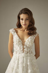 Laurel Sade Dantel Vintage A Kesim Gelinlik - Mediha Cambaz Bridal