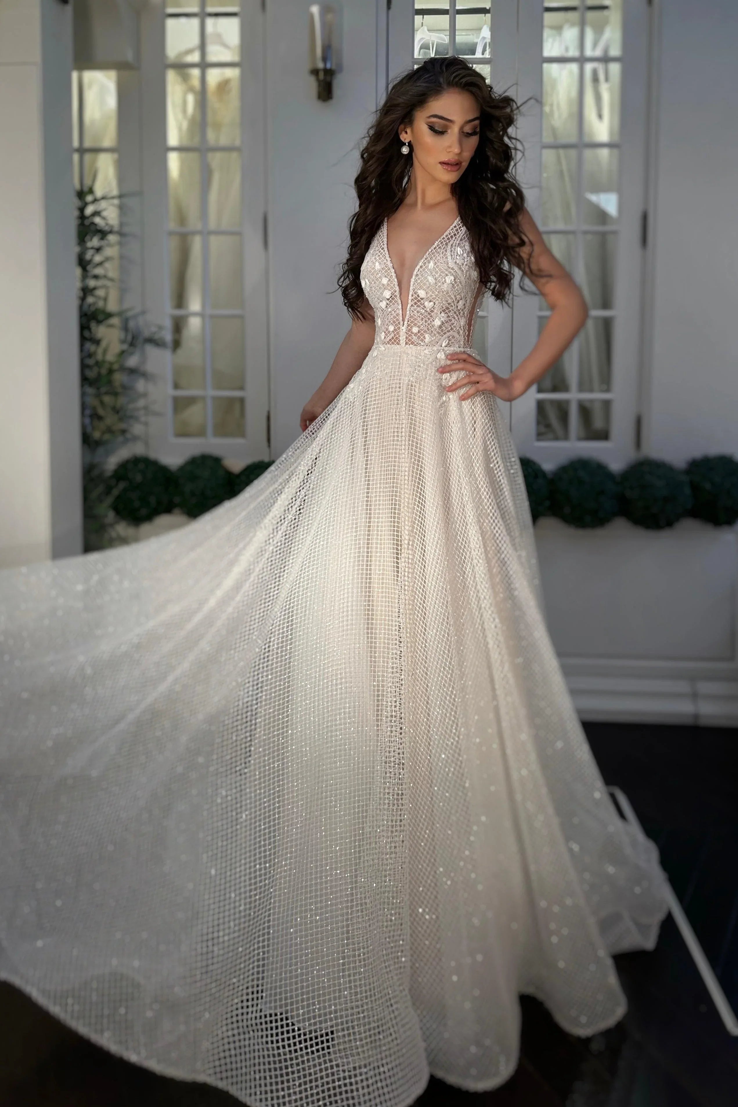 Lena Simli Dantel V Yaka A Kesim Gelinlik - Mediha Cambaz Bridal
