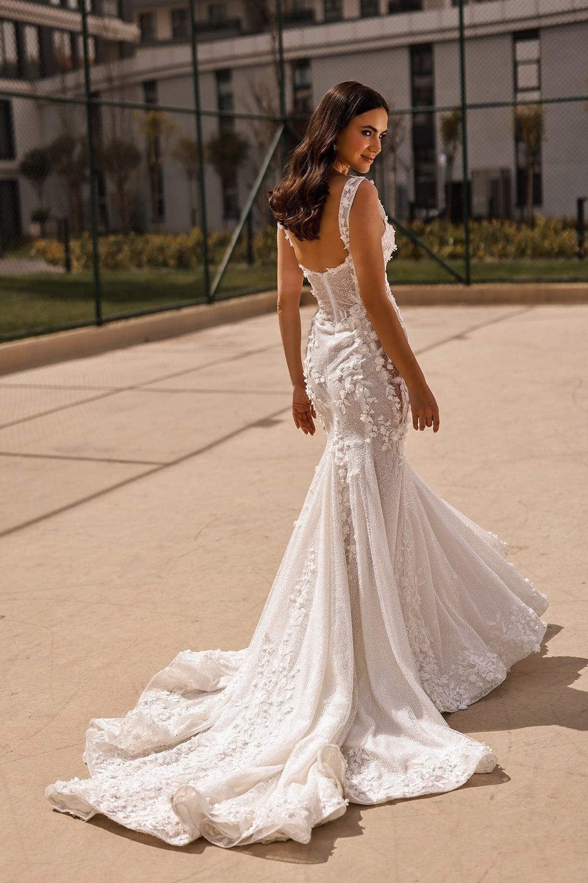Leonardo Kalın Askılı Işıltı Tül Detaylı Balık Gelinlik - Mediha Cambaz Bridal