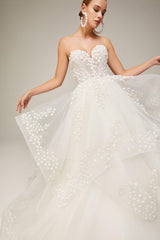 Lina Üç Boyutlu Dantel Straplez A Kesim Gelinlik - Mediha Cambaz Bridal