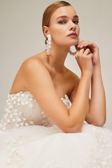 Lina Üç Boyutlu Dantel Straplez A Kesim Gelinlik - Mediha Cambaz Bridal