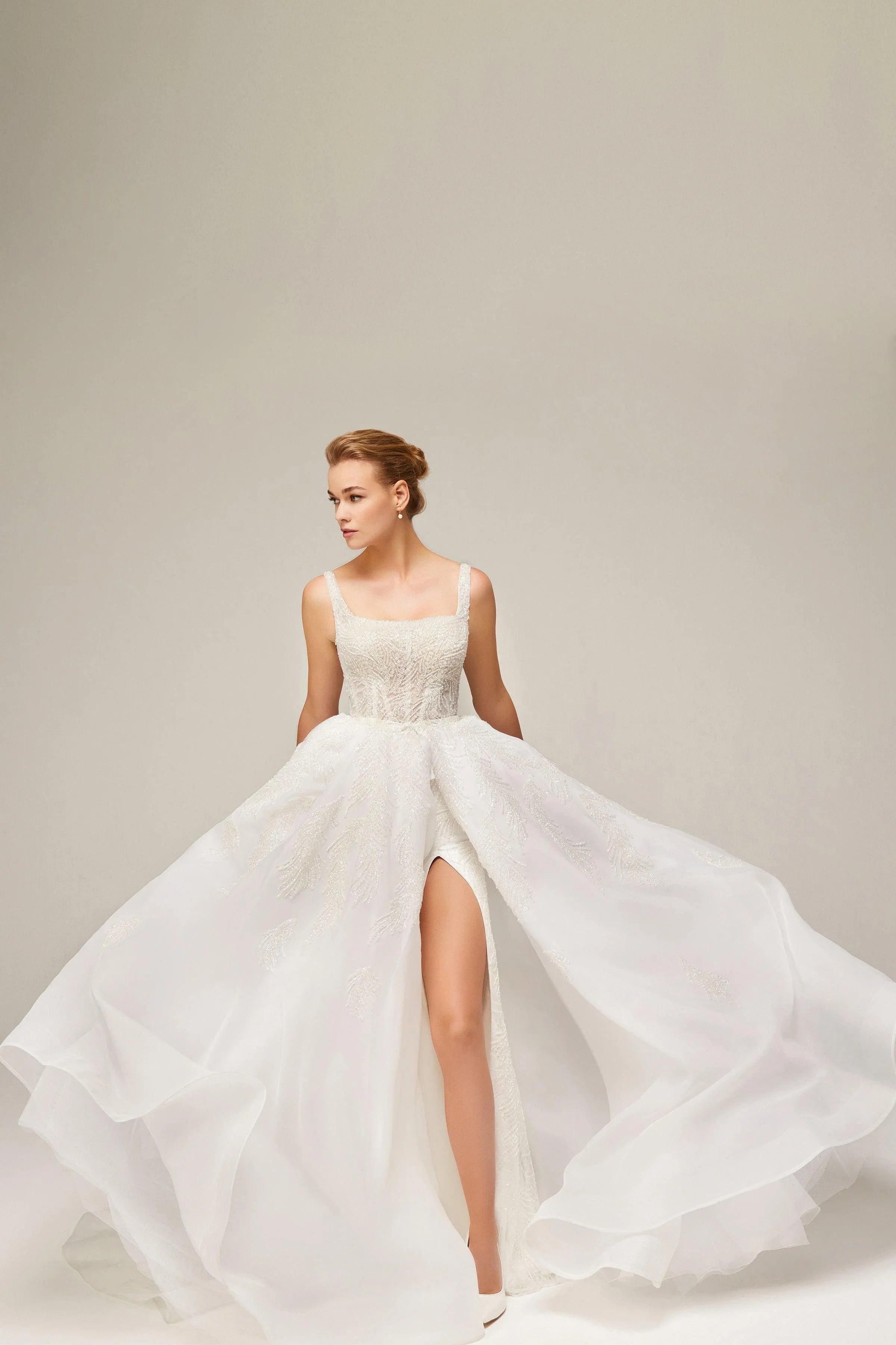 Linda Askılı Kare Yaka İki Parça Gelinlik - Mediha Cambaz Bridal