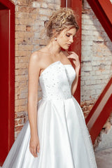 Lion İncili Saten Straplez A Kesim Gelinlik - Mediha Cambaz Bridal