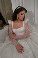 Liona Çizgisel Dantel Prenses Model Gelinlik - Mediha Cambaz Bridal