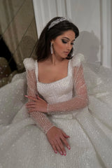 Liona Çizgisel Dantel Prenses Model Gelinlik - Mediha Cambaz Bridal