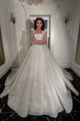 Liona Çizgisel Dantel Prenses Model Gelinlik - Mediha Cambaz Bridal