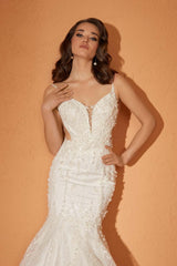 Liz Üç Boyutlu Dantel V Yaka Balık Gelinlik - Mediha Cambaz Bridal