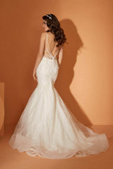 Liz Üç Boyutlu Dantel V Yaka Balık Gelinlik - Mediha Cambaz Bridal