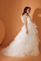 Madeline Dantel Kat Kat A Kesim Gelinlik - Mediha Cambaz Bridal