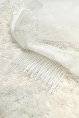 Maisa Fransız Dantelli Oval Kısa Rahibe Duvak - Mediha Cambaz Bridal