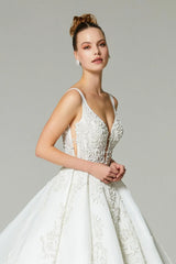 Meghan Işıltılı Üç Boyut Dantelli Prenses Gelinlik - Mediha Cambaz Bridal