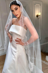 Meusa Fransız Dantelli Oval Uzun Rahibe Duvak - Mediha Cambaz Bridal