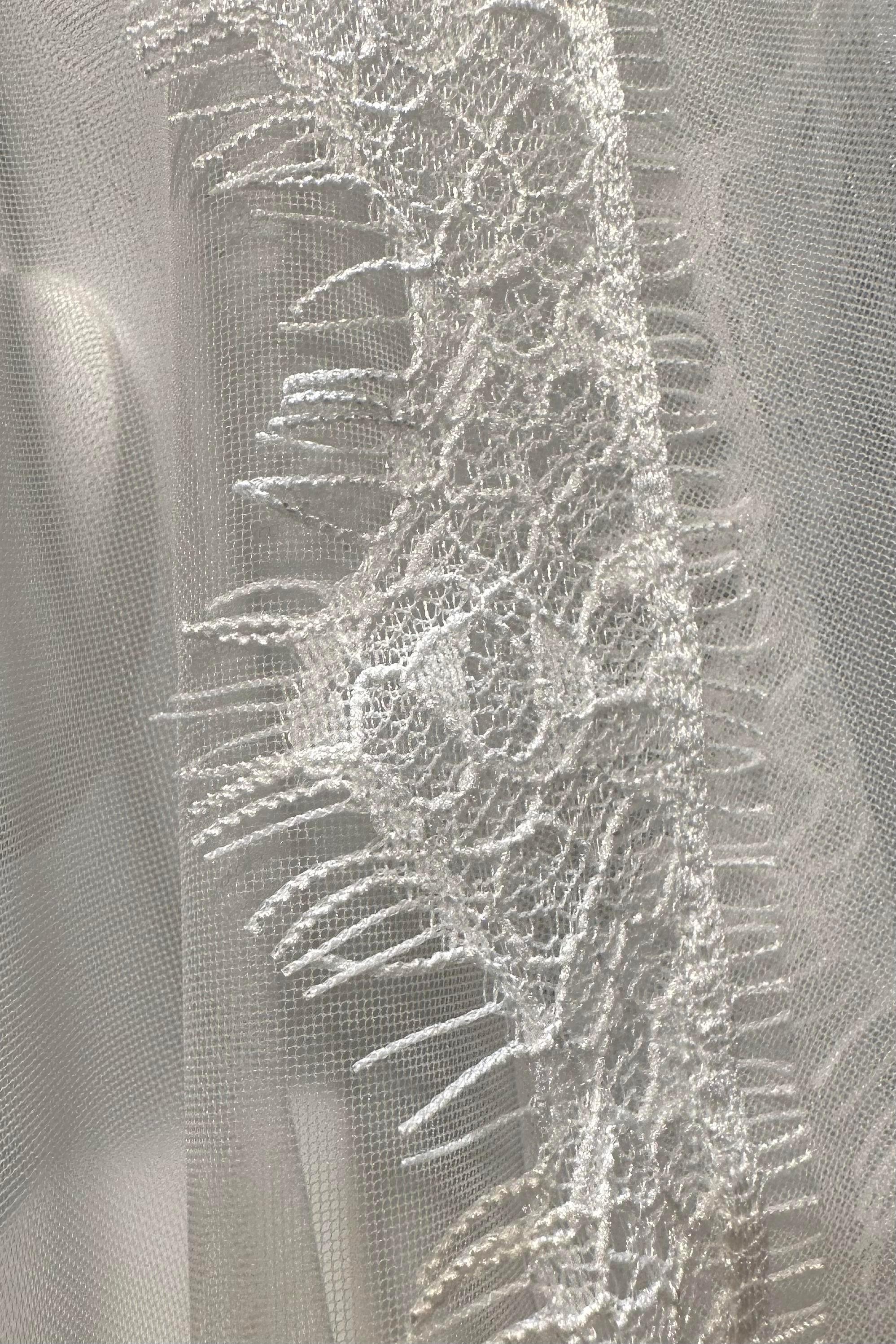 Mika Kenar Ucu Fransız Dantelli Uzun Rahibe Duvak - Mediha Cambaz Bridal