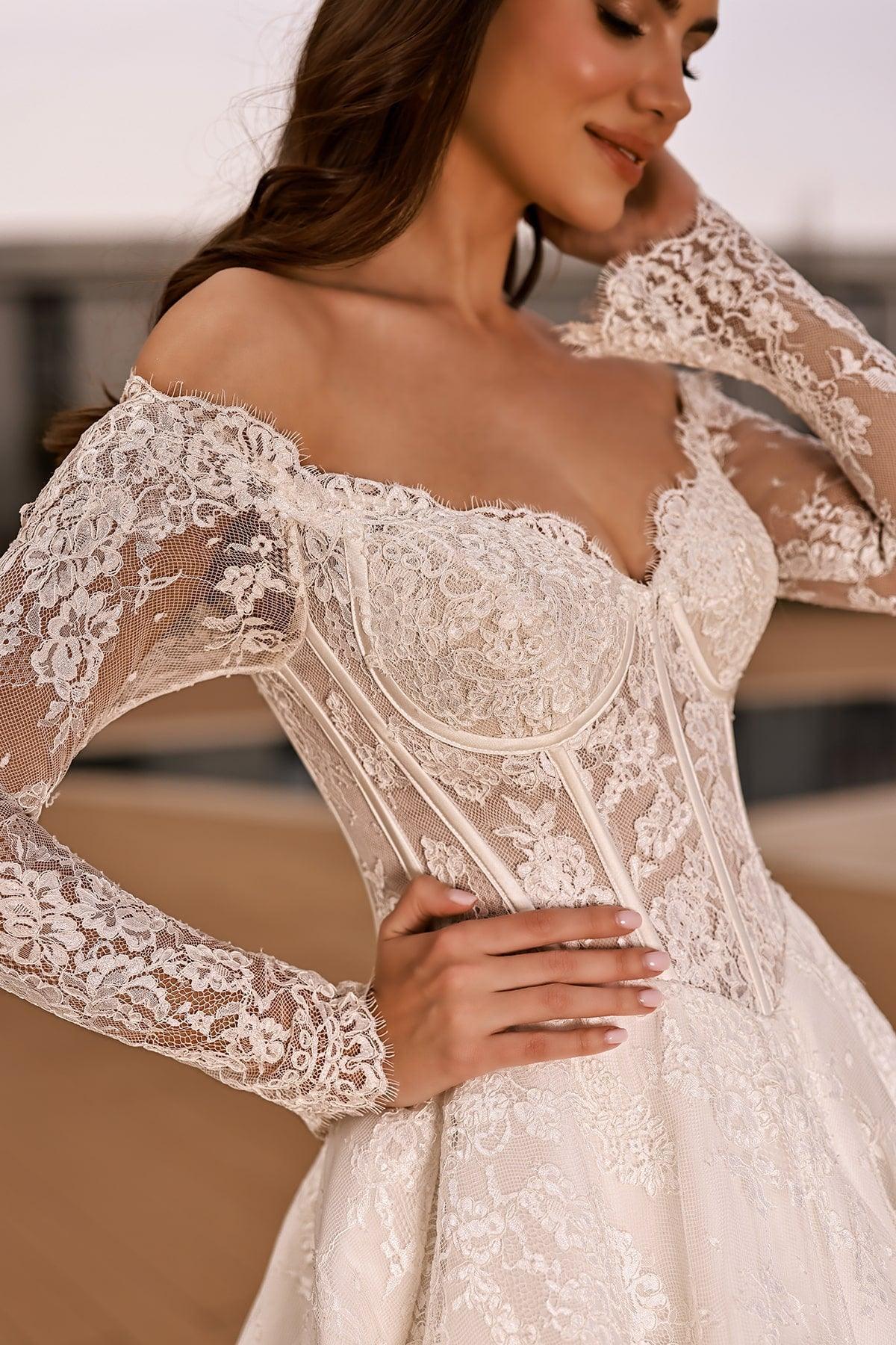 Nadia Fransız Dantel Uzun Kollu A Kesim Gelinlik - Mediha Cambaz Bridal