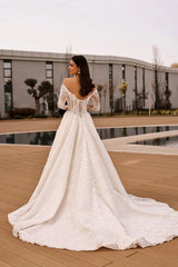 Nadia Fransız Dantel Uzun Kollu A Kesim Gelinlik - Mediha Cambaz Bridal