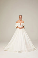 Nastya Çizgisel Dantel Prenses Model Gelinlik - Mediha Cambaz Bridal