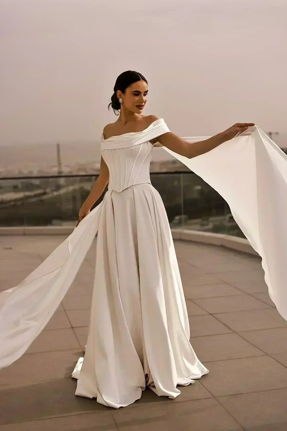 Nicole Straplez Drape Detaylı Saten A Kesim Gelinlik - Mediha Cambaz Bridal