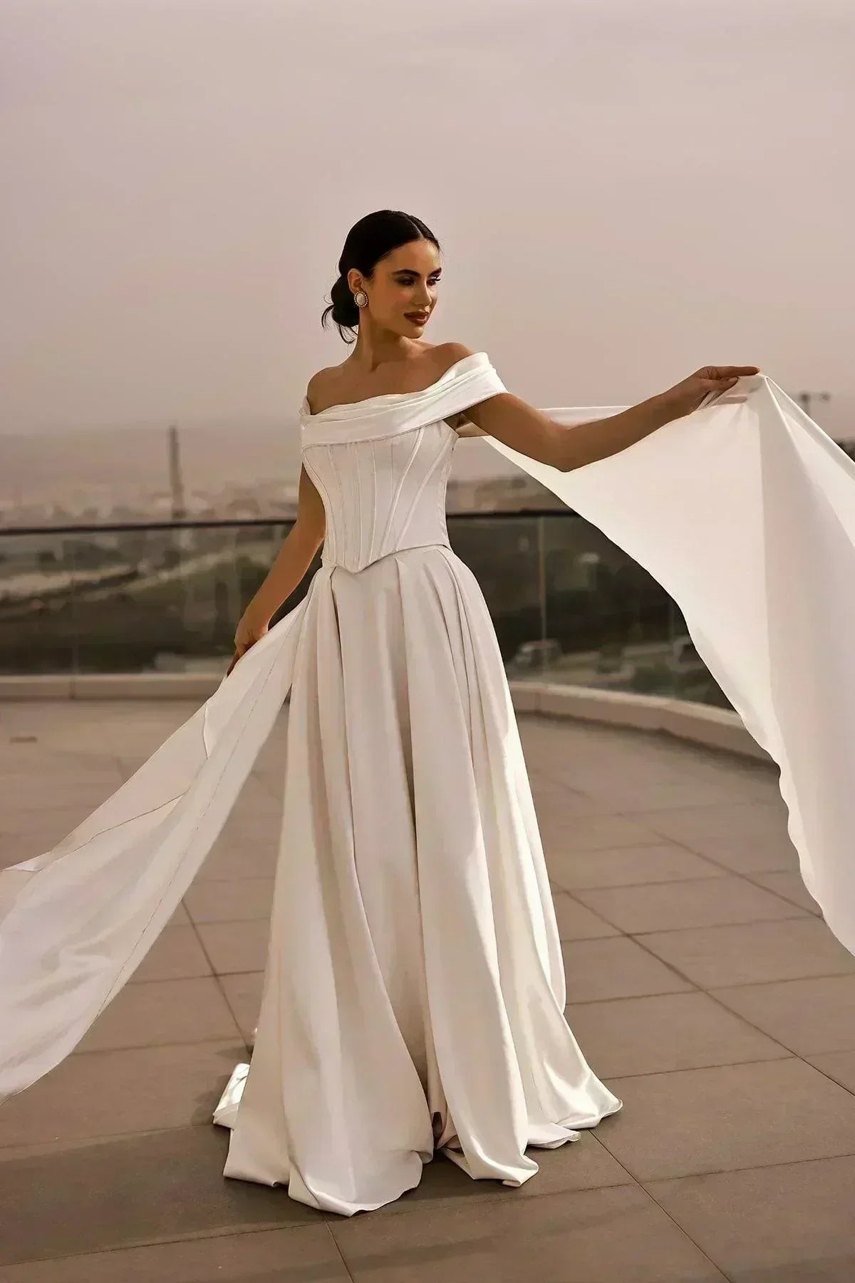 Nicole Straplez Drape Detaylı Saten A Kesim Gelinlik - Mediha Cambaz Bridal