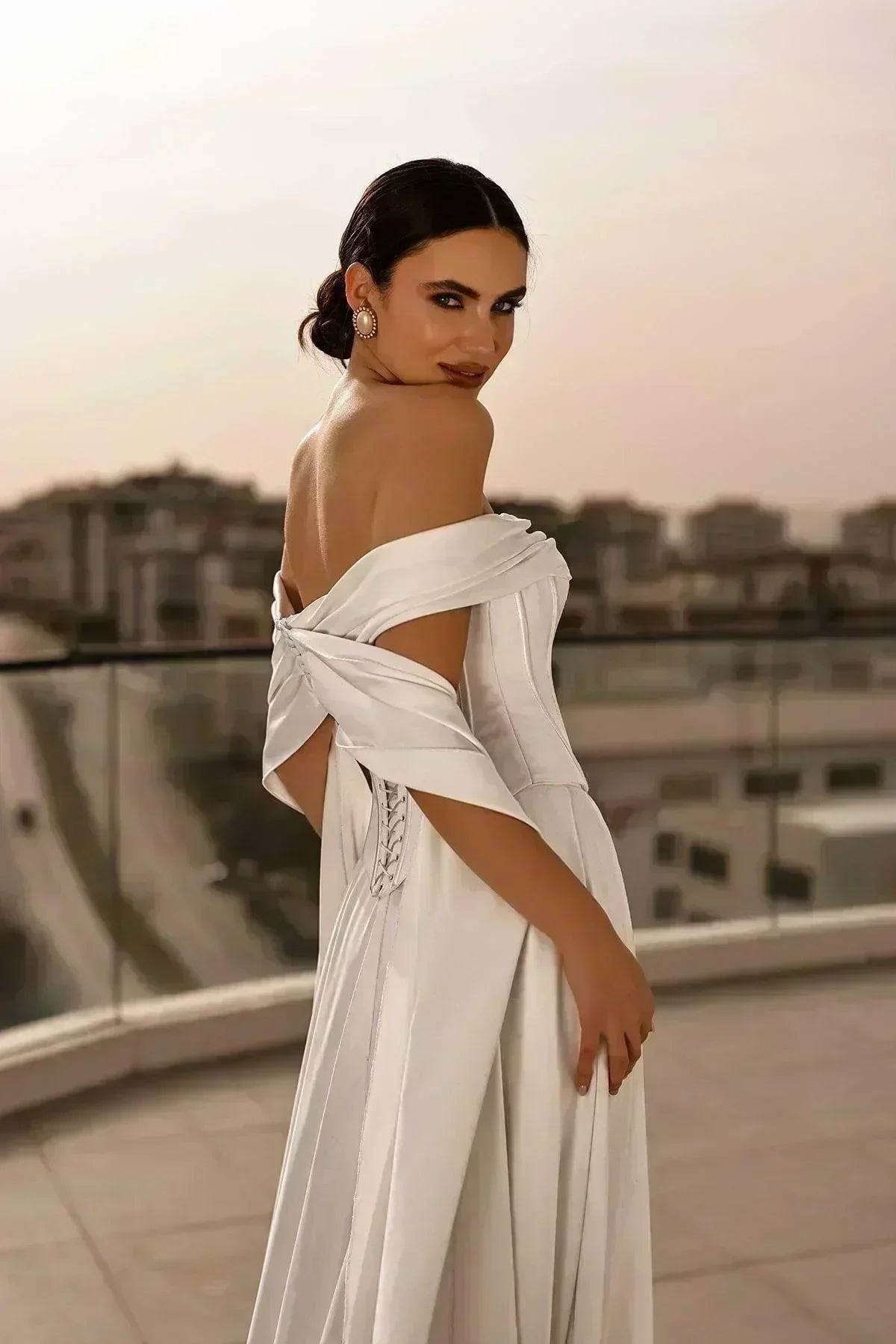Nicole Straplez Drape Detaylı Saten A Kesim Gelinlik - Mediha Cambaz Bridal