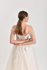 Night Star Üç Boyutlu Dantel A Kesim Gelinlik - Mediha Cambaz Bridal