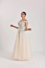 Night Star Üç Boyutlu Dantel A Kesim Gelinlik - Mediha Cambaz Bridal