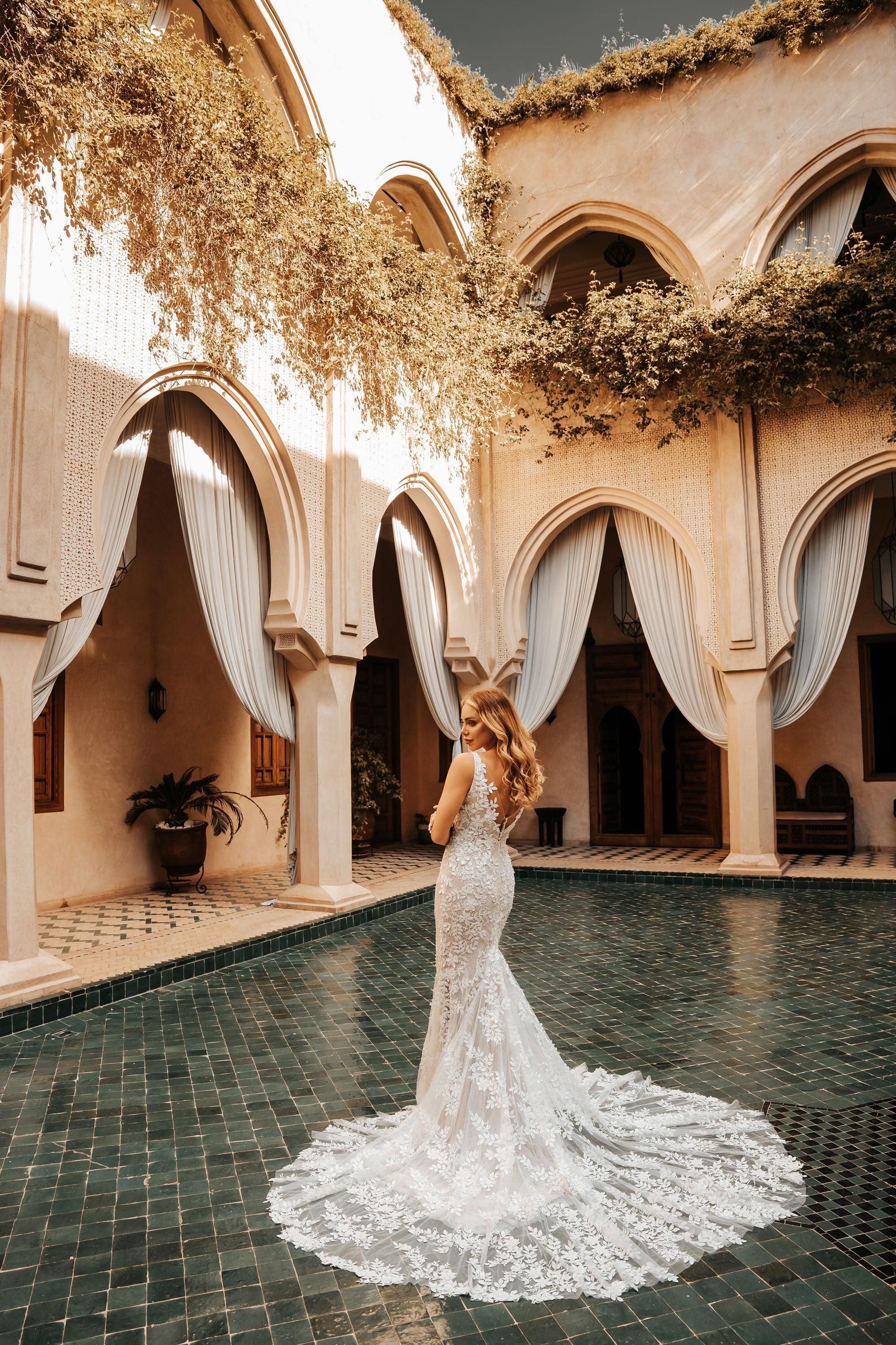 Nora Mariquine Fransız Dantel Balık Gelinlik - Mediha Cambaz Bridal