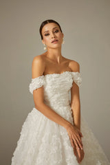 Opa Dantel Kayık Yaka Prenses Model Gelinlik - Mediha Cambaz Bridal